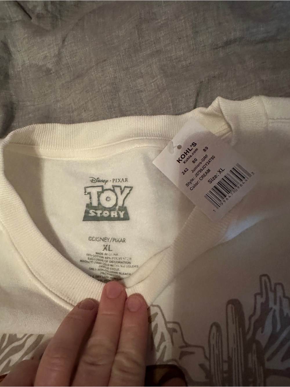 Pixar's Toy Story Graphic Pullover Sweatshirt Juniors XL - Picture 5 of 5